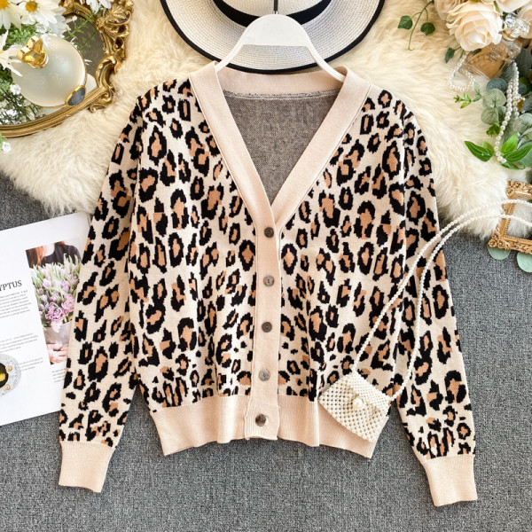 Modern női mellény leopárd mintával és gombokkal, két színben