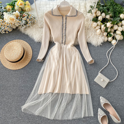 Modern női ruha gyöngyökkel, három színben