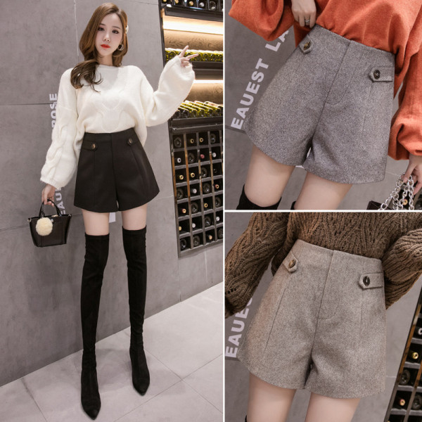 Aktuális női gombos nadrág fekete, szürke és bézs színben