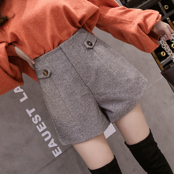 Aktuális női gombos nadrág fekete, szürke és bézs színben