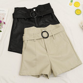 Ökobőrből készült női rövidnadrág két színben övvel