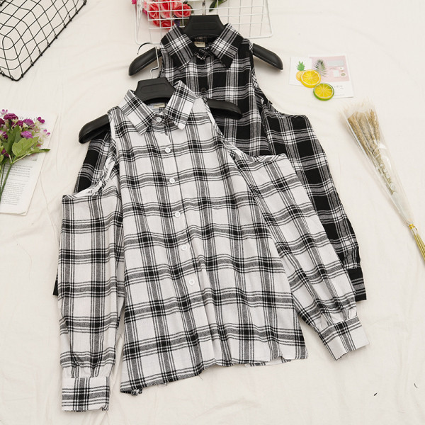 Kockás női ing három színben, klasszikus gallérral, csupasz vállakkal