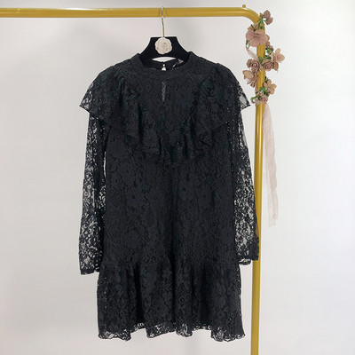 Rochie scurta de dama in negru cu dantela si bucle