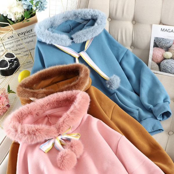 Μοντέρνο γυναικείο πουλόβερ  με κοεδόνια  σε τρία χρώματα