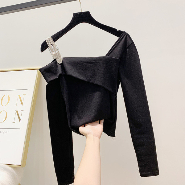 Μοντέρνα  γυναικεία μπλούζα σε γκρι, άσπρο και μαύρο χρώμα