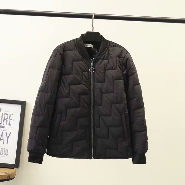 Női téli rövid téli kabát fekete, kék és barna cipzárral