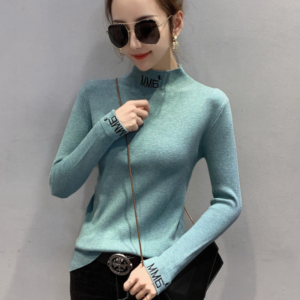 Női modern póló, ujján felirattal több színben