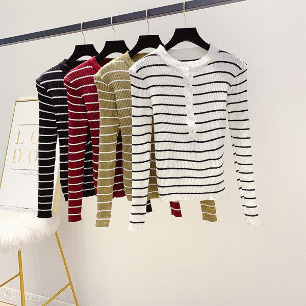 Modern női csíkos blúz gombokkal több színben