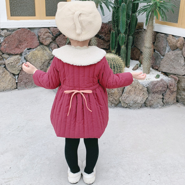 Μοντέρνο παιδικά μπουφάν για τα κορίτσια σε δύο χρώματα με κουμπιά και τσέπες