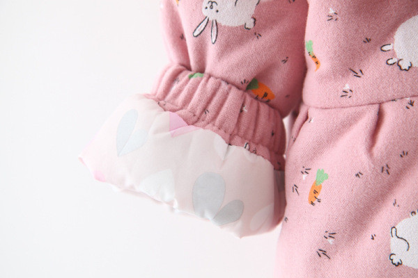 Μοντέρνο παιδικό μπουφάν για κορίτσια με κουκούλα - σε ροζ και κίτρινο χρώμα