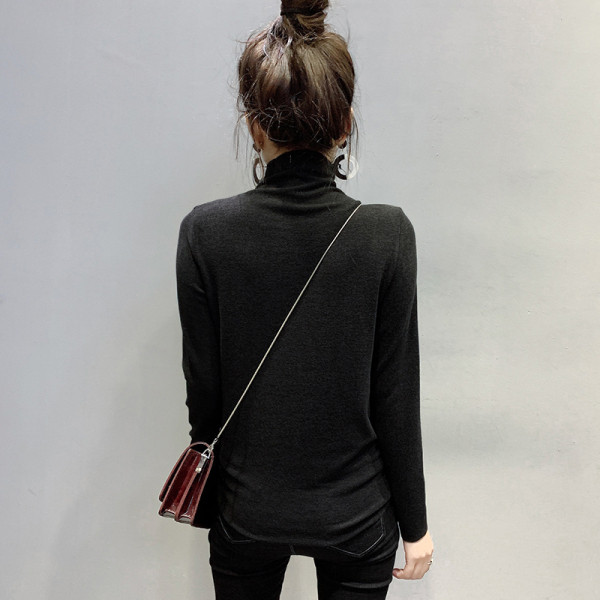 Γυναικεία μοντέρνα μπλούζα με μαύρο και καφέ χρώμα