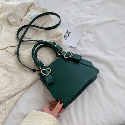 Μοντέρνα γυναικεία έκο δερμάτινη τσάντα με δύο λαβές σε τέσσερα χρώματα