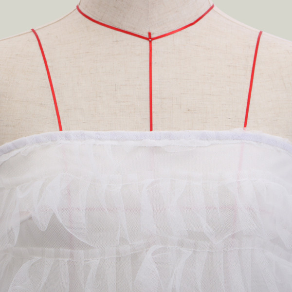 ÚJ modell női rövid pánt nélküli ruha fehér színben