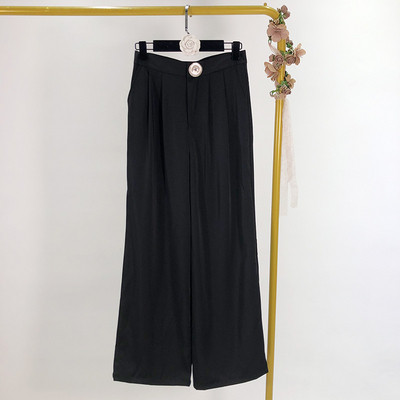Дълъг и широк панталон с висока талия и джобове в черен цвят