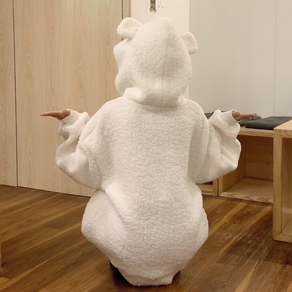 Női mindennapi pehely pulóver 3D elemekkel, fehér színben