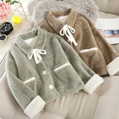 Дамско късо пухено палто  с копчета в три цвята