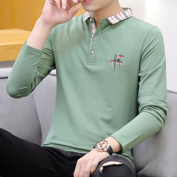 Aktuális férfi blúz három színben, hímzéssel és gombokkal