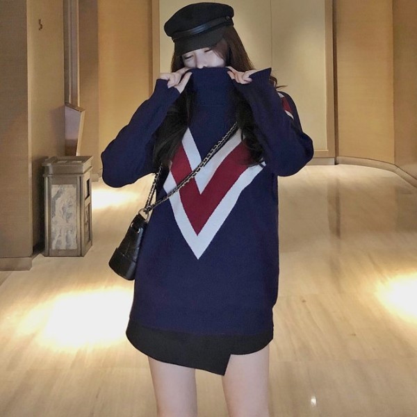 Pulover casual dama in albastru si model