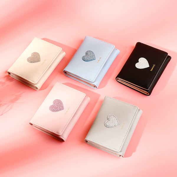 Modern, fényes hatású női pénztárca öt színben felirattal