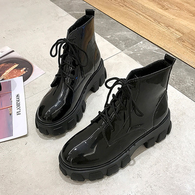 Stílusos női csizma eko bőrből, télre is