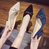 Modern női cipő hegyes modell vastag sarokkal, öko bőrből