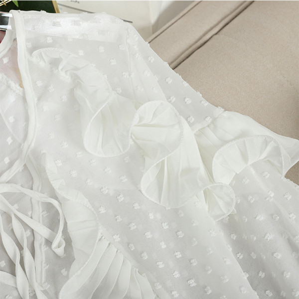 Modern női ing fürtökkel, fehér és fekete színben