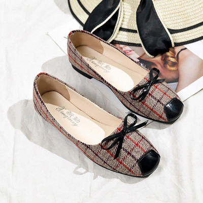 Καθημερινά γυναικεία παπούτσια με επίπεδη σόλα και κορδέλα σε διάφορα χρώματα