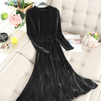 Stílusos női hosszú bársonyruha övvel, négy színben