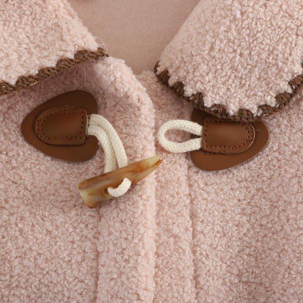 Női pehelykabát gombokkal és gallérral öt színben