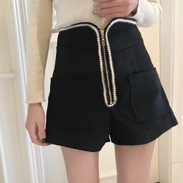 Rövidnadrág és széles nadrág magas derékkal és cipzárral