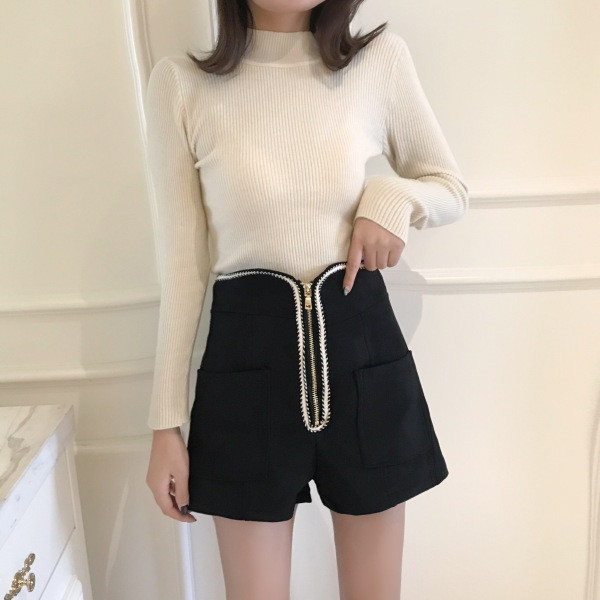 Rövidnadrág és széles nadrág magas derékkal és cipzárral