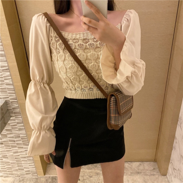 Rövid, testhezálló blúz négyzet alakú nyakkivágással és hosszú ujjakkal