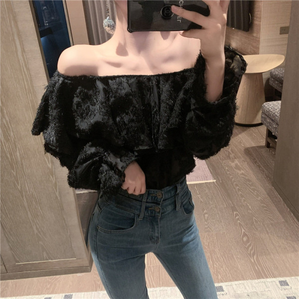 Modern női blúz fehér és fekete színben