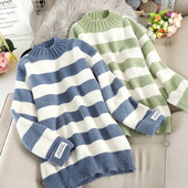 Ριγέ γυναικείο πουλόβερ με λωρίδες με ωοειδές λαιμόκοψη - διάφορα χρώματα