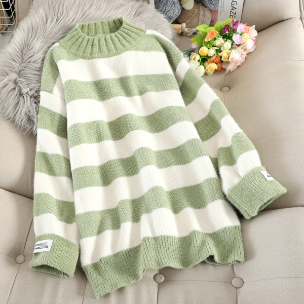 Ριγέ γυναικείο πουλόβερ με λωρίδες με ωοειδές λαιμόκοψη - διάφορα χρώματα