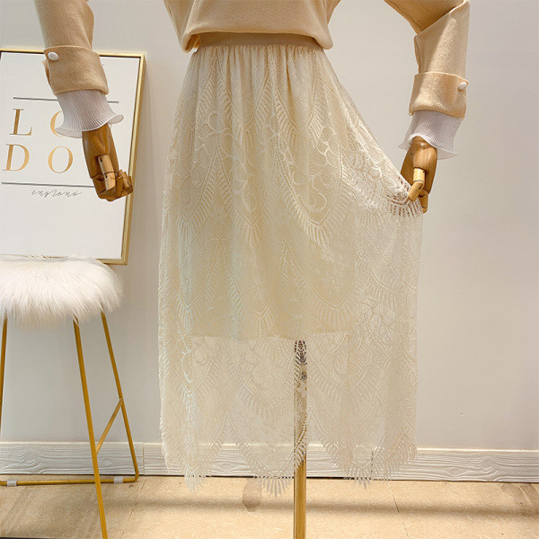 Modern női csipkeszoknya magas derékkal, bézs és fekete színben