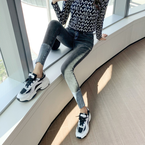 Női testhezálló farmer klasszikus modell