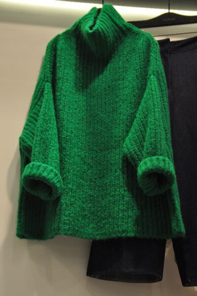 Stílusos női pulóver széles modell pólógallérral, zöld színben