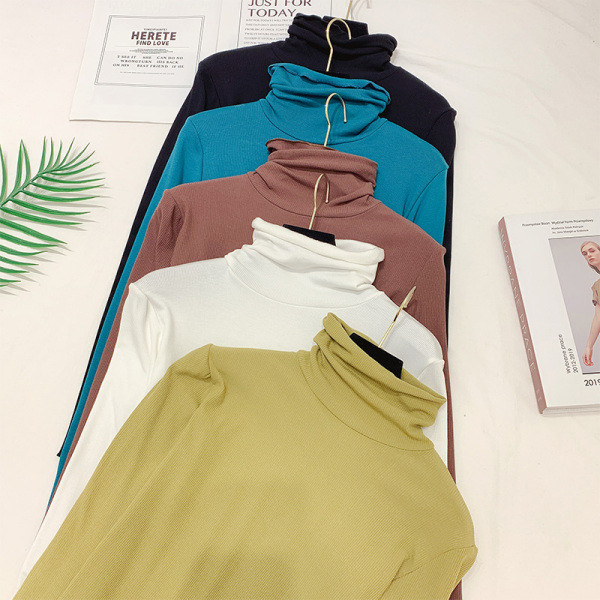 Modern női blúz magas gallérral, öt színben