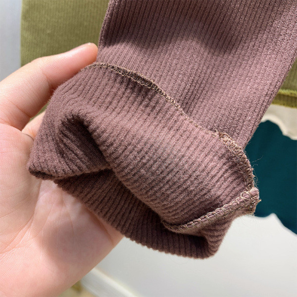 Modern női blúz magas gallérral, öt színben