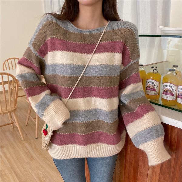 Női alkalmi csíkos pulóver ovális nyakkivágással