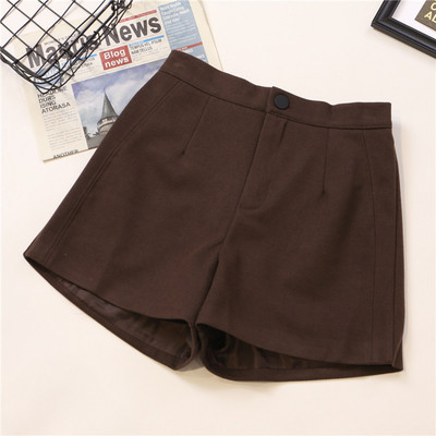 Női rövidnadrág négy színben, gombos, magas derekú