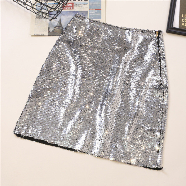 Aktuális női szoknya négy színben cipzárral és flitterekkel