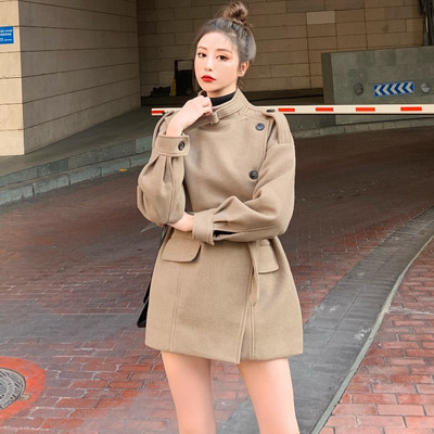 Elegáns női kabát aszimmetrikus rögzítéssel barna és fekete színben