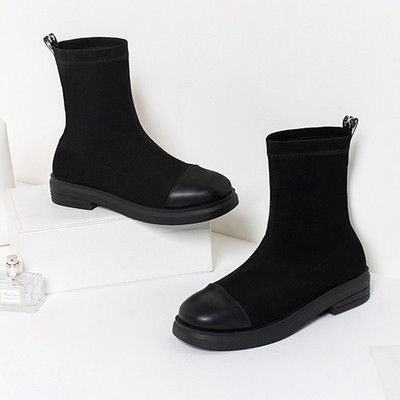 Női velúr csizma lapos talppal, fekete és bézs színben