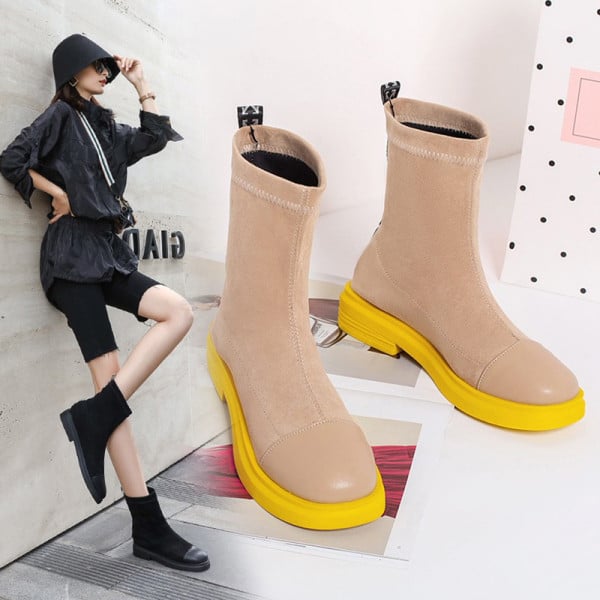 Női velúr csizma lapos talppal, fekete és bézs színben