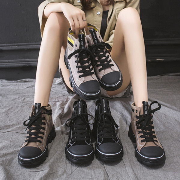 Sport és alkalmi női tornacipő fekete és bézs színben