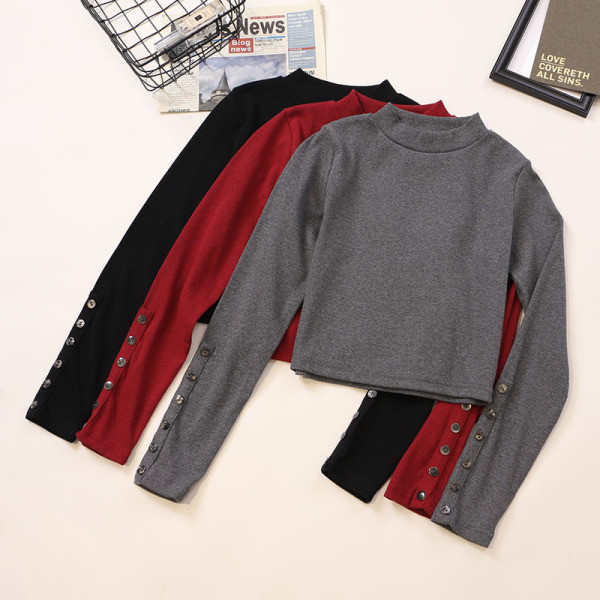 Női blúz négy színben, hosszú ujjal és gombokkal