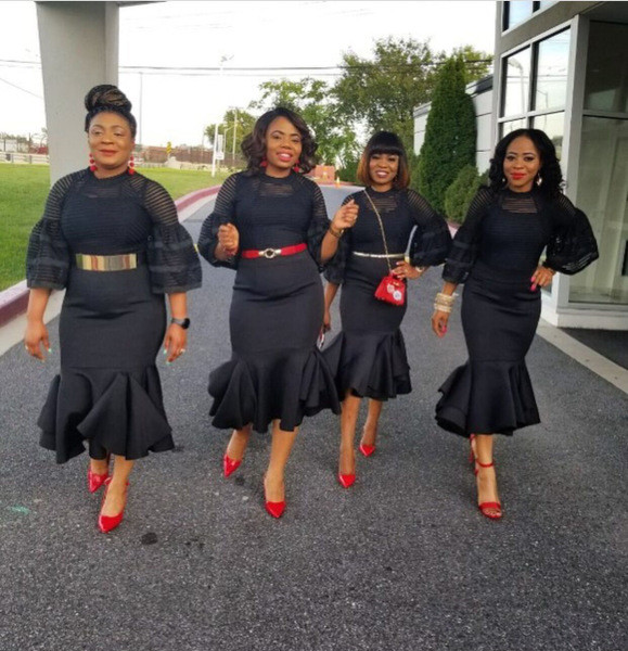 Modern női hosszú ruha széles ujjal és cipzárral piros, rózsaszín és fekete színben