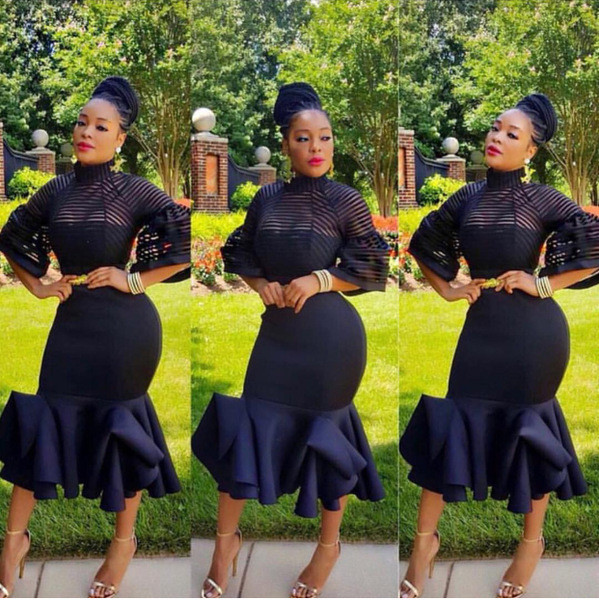 Modern női hosszú ruha széles ujjal és cipzárral piros, rózsaszín és fekete színben